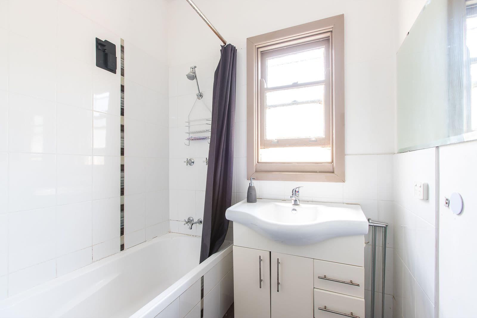 6 Tiral Street, Charlestown - Thumbnail 5