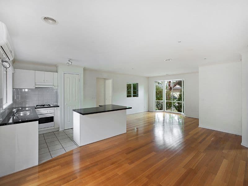 19 Wallaby Walk, SOUTH MORANG VIC 3752, South Morang - Thumbnail 2