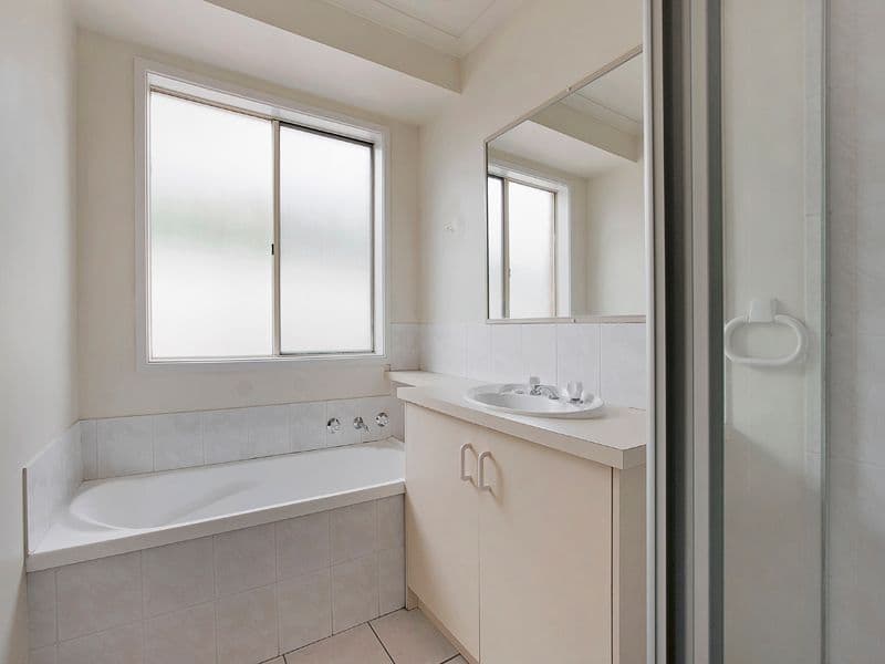 19 Wallaby Walk, SOUTH MORANG VIC 3752, South Morang - Thumbnail 7