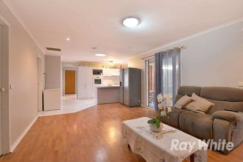3 Nerang Court, Berwick VIC 3806, Berwick - Thumbnail 3