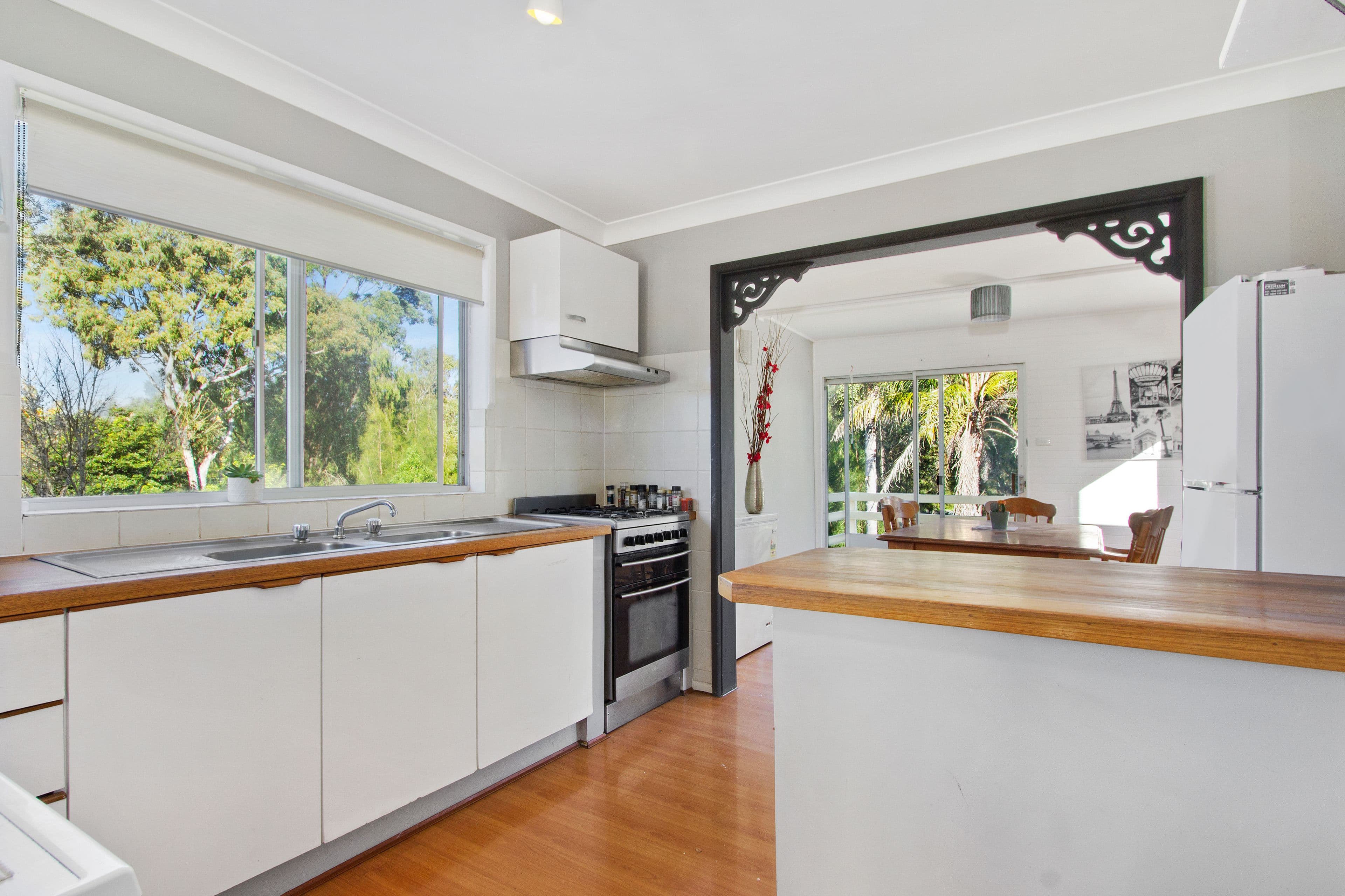 67 Timbara Crescent, Surfside - Thumbnail 3