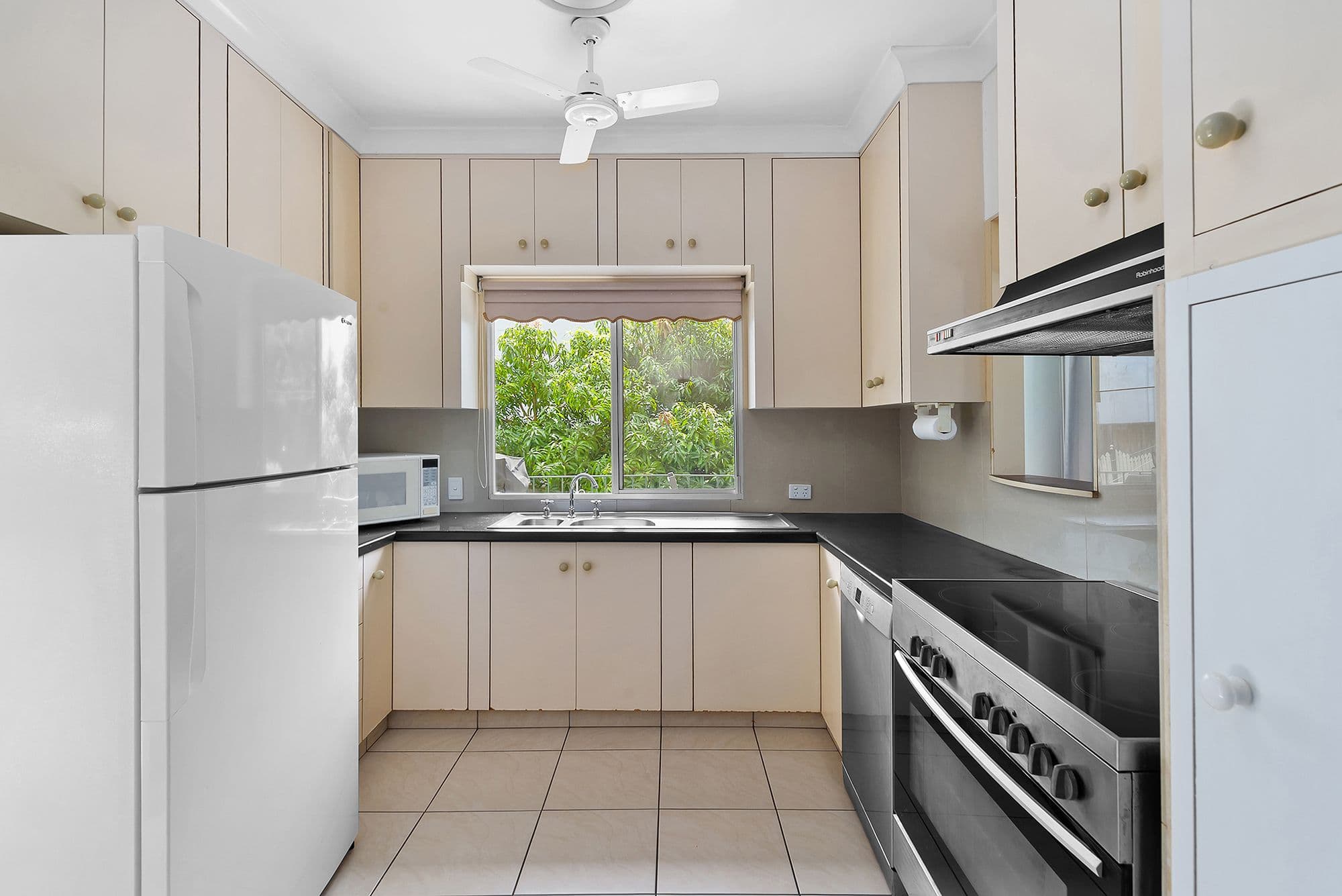 19 Dopson Street, Taringa QLD 4068, Taringa - Thumbnail 4