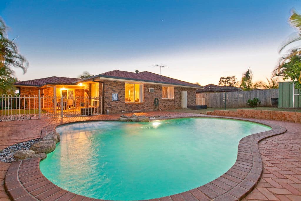 16 Cygnet Street, VICTORIA POINT QLD 4165, Victoria Point - Thumbnail 3
