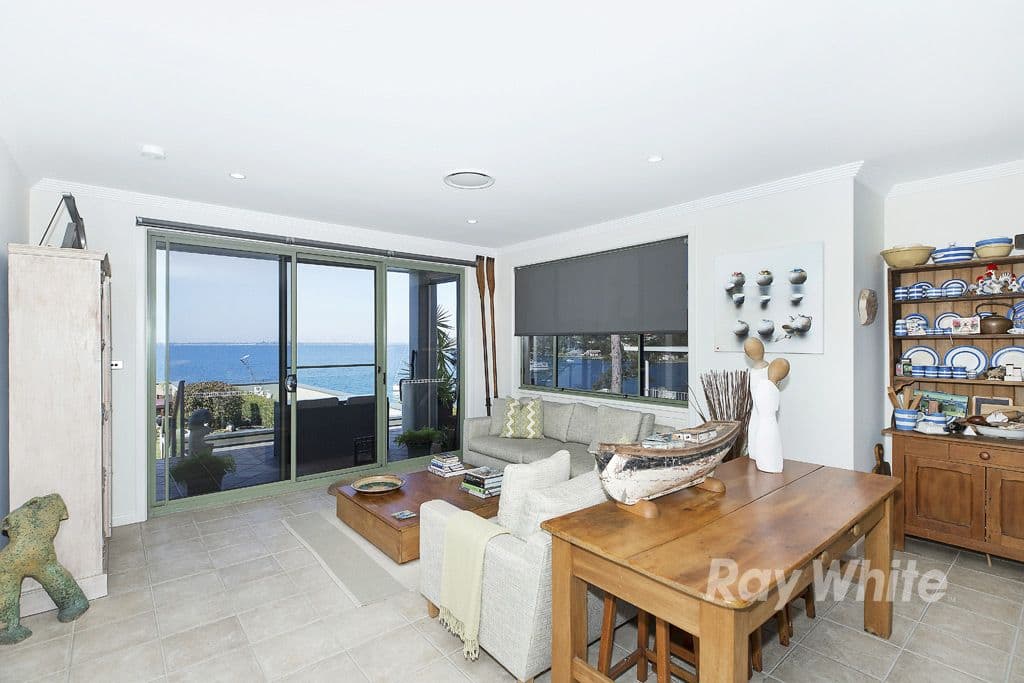 8 Ambrose Street, Carey Bay - Thumbnail 5