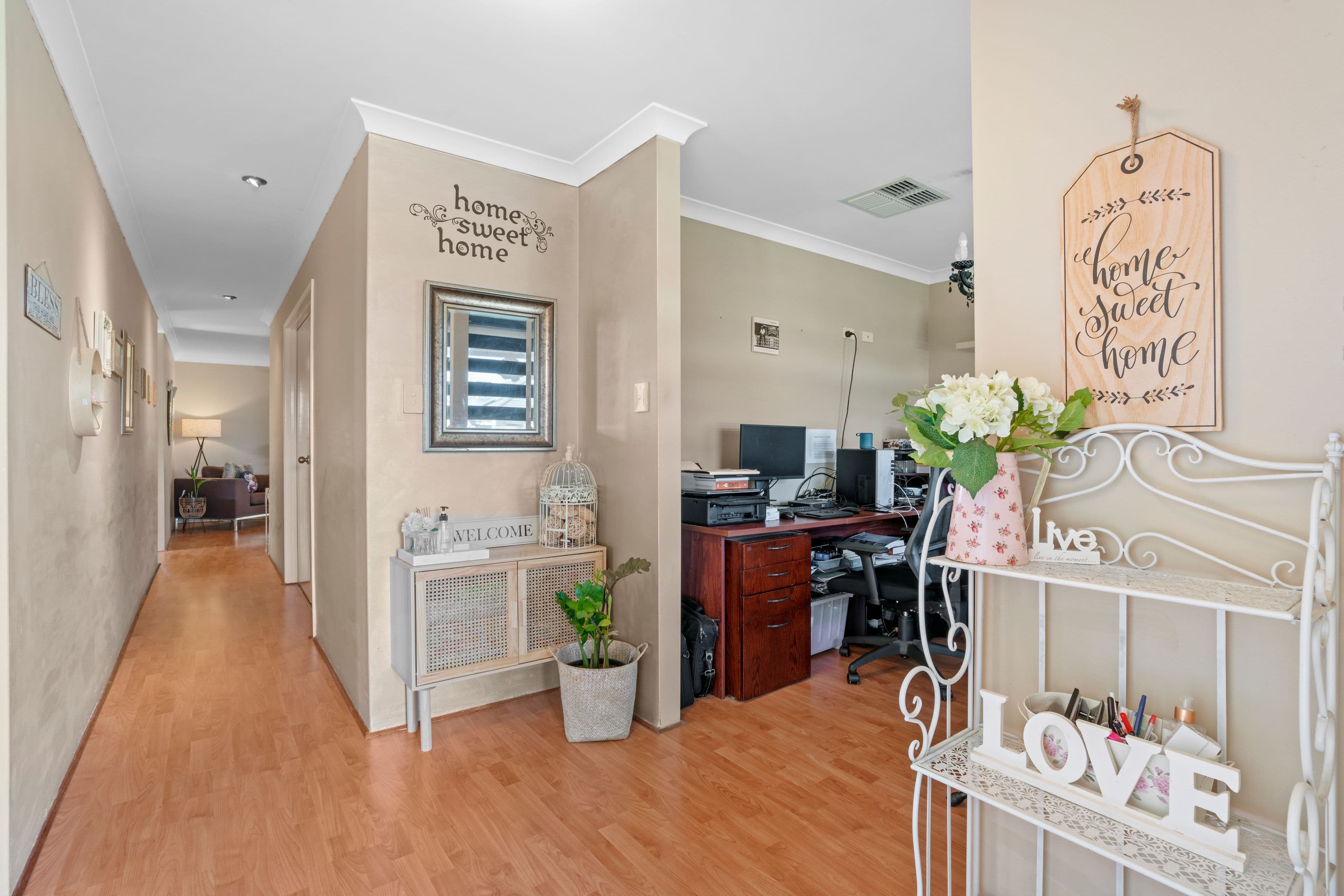 87 Shannon Ramble, Gosnells WA 6110, Gosnells - Thumbnail 2