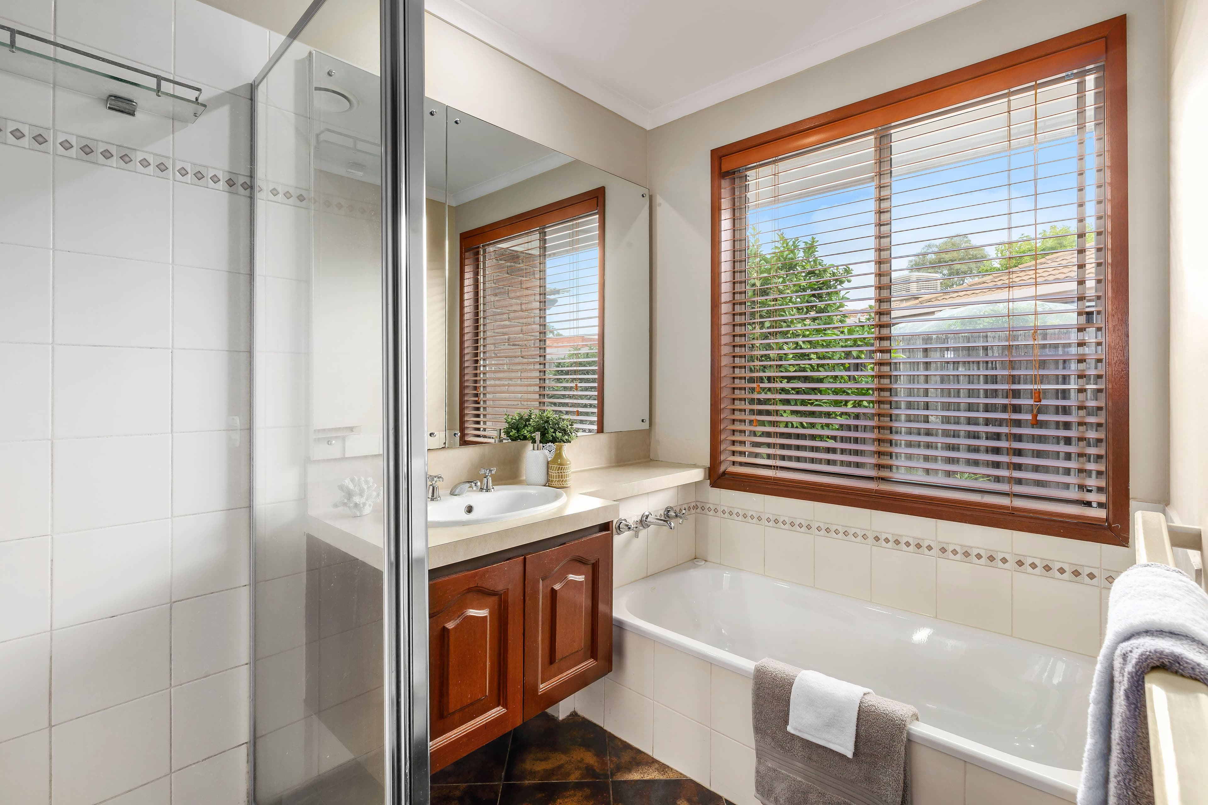 6 Laver Court, Mill Park VIC 3082, Mill Park - Thumbnail 7