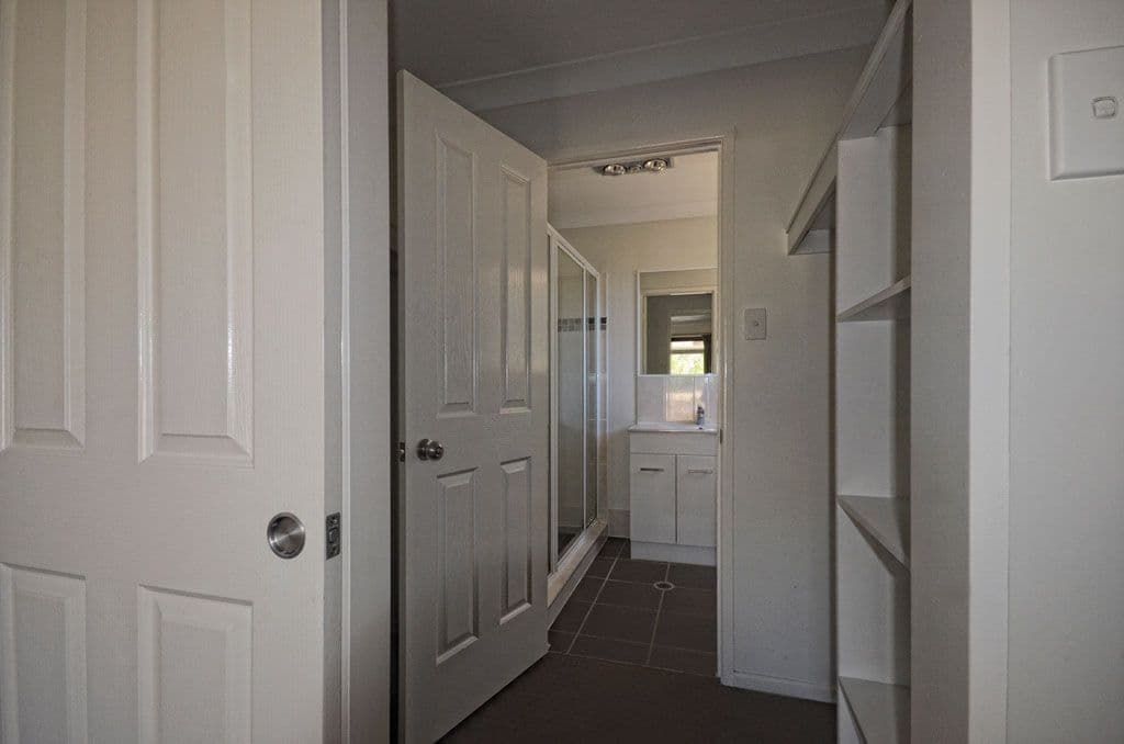 24-26 Nicholson Street, BANANA QLD 4702, Banana - Thumbnail 8
