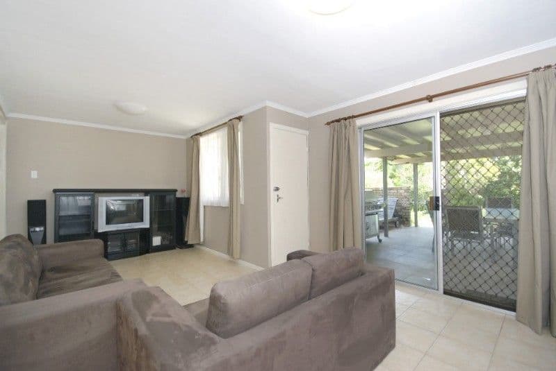 29 Belcaro Street, UPPER MOUNT GRAVATT QLD 4122, Upper Mount Gravatt - Thumbnail 2