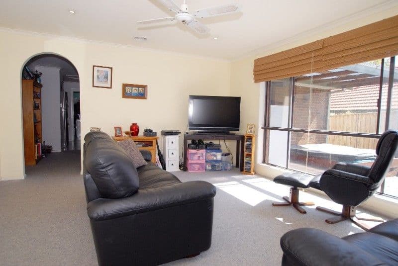 41 Bellfield Drive, LYSTERFIELD VIC 3156, Lysterfield - Thumbnail 4
