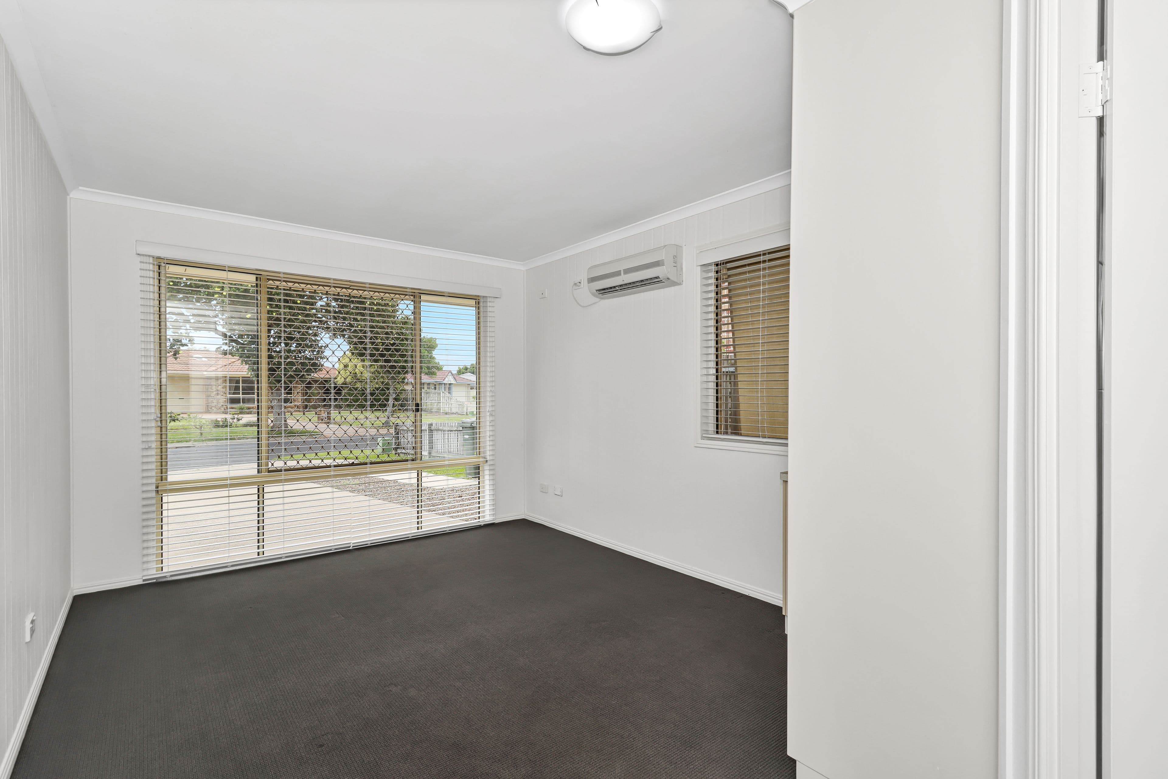 21 Hyperno Road, Point Vernon QLD 4655, Point Vernon - Thumbnail 8
