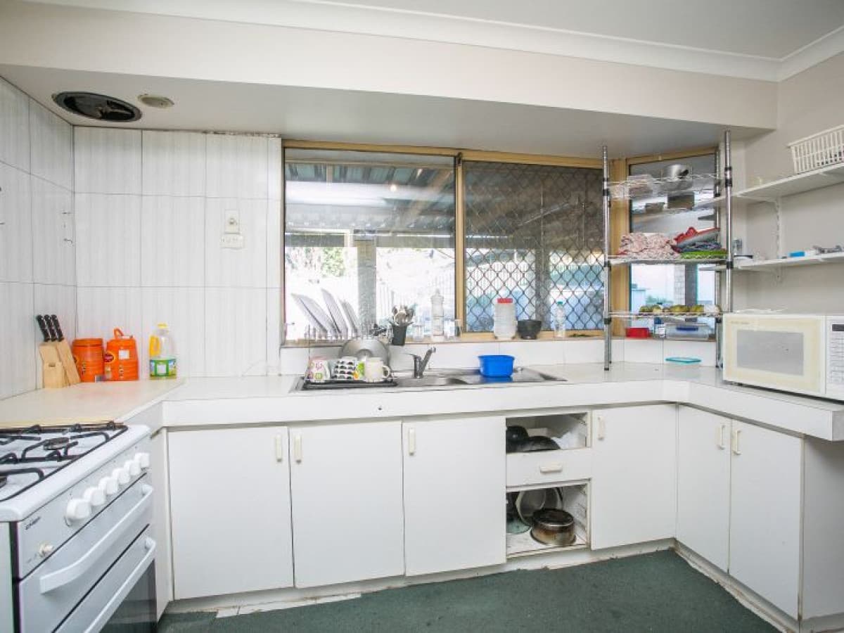 5 Chestnut Grove, MIRRABOOKA, WA, Mirrabooka - Thumbnail 3