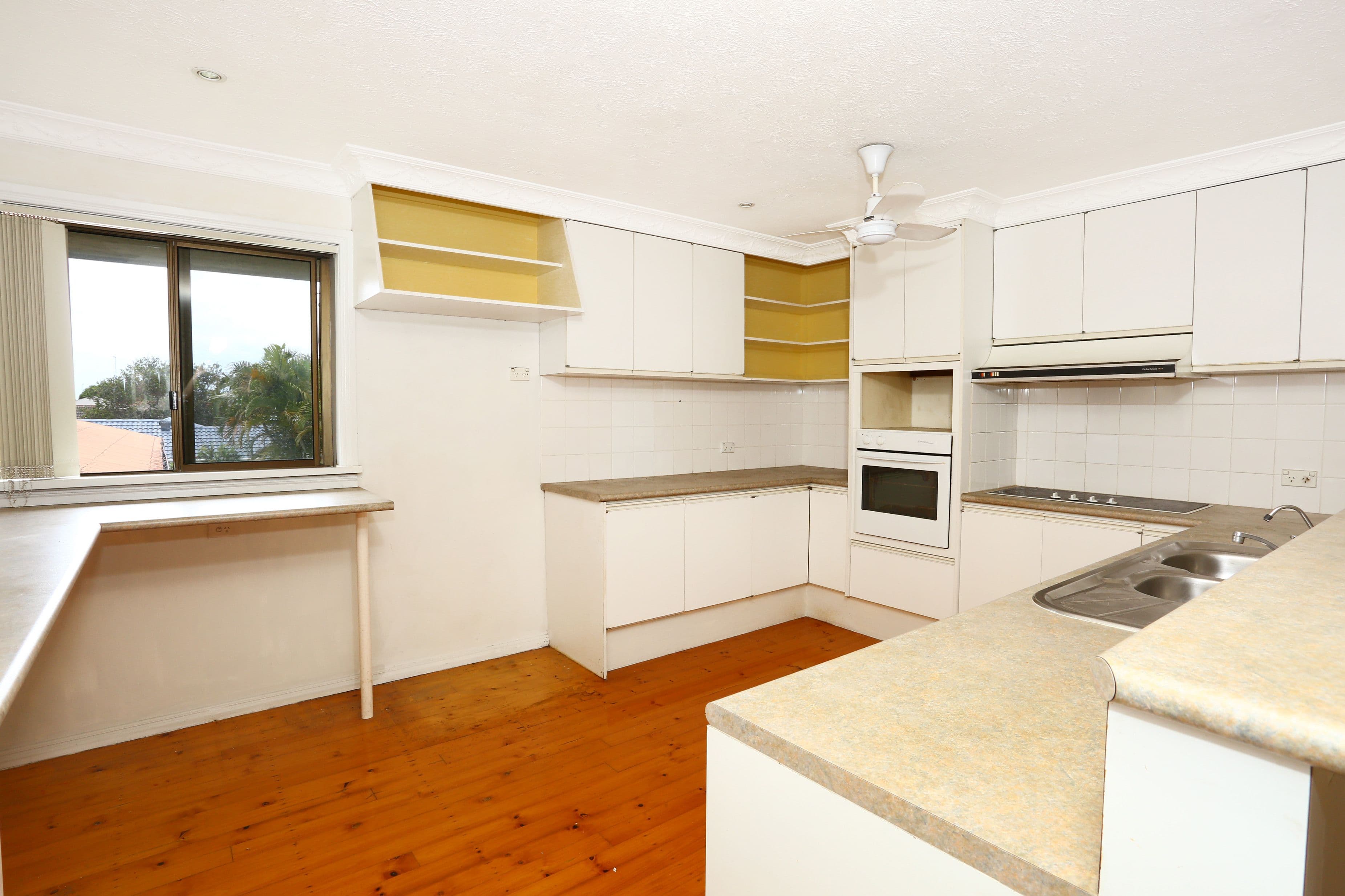 35 Pinkwood Drive, Ashmore QLD 4214, Ashmore - Thumbnail 7