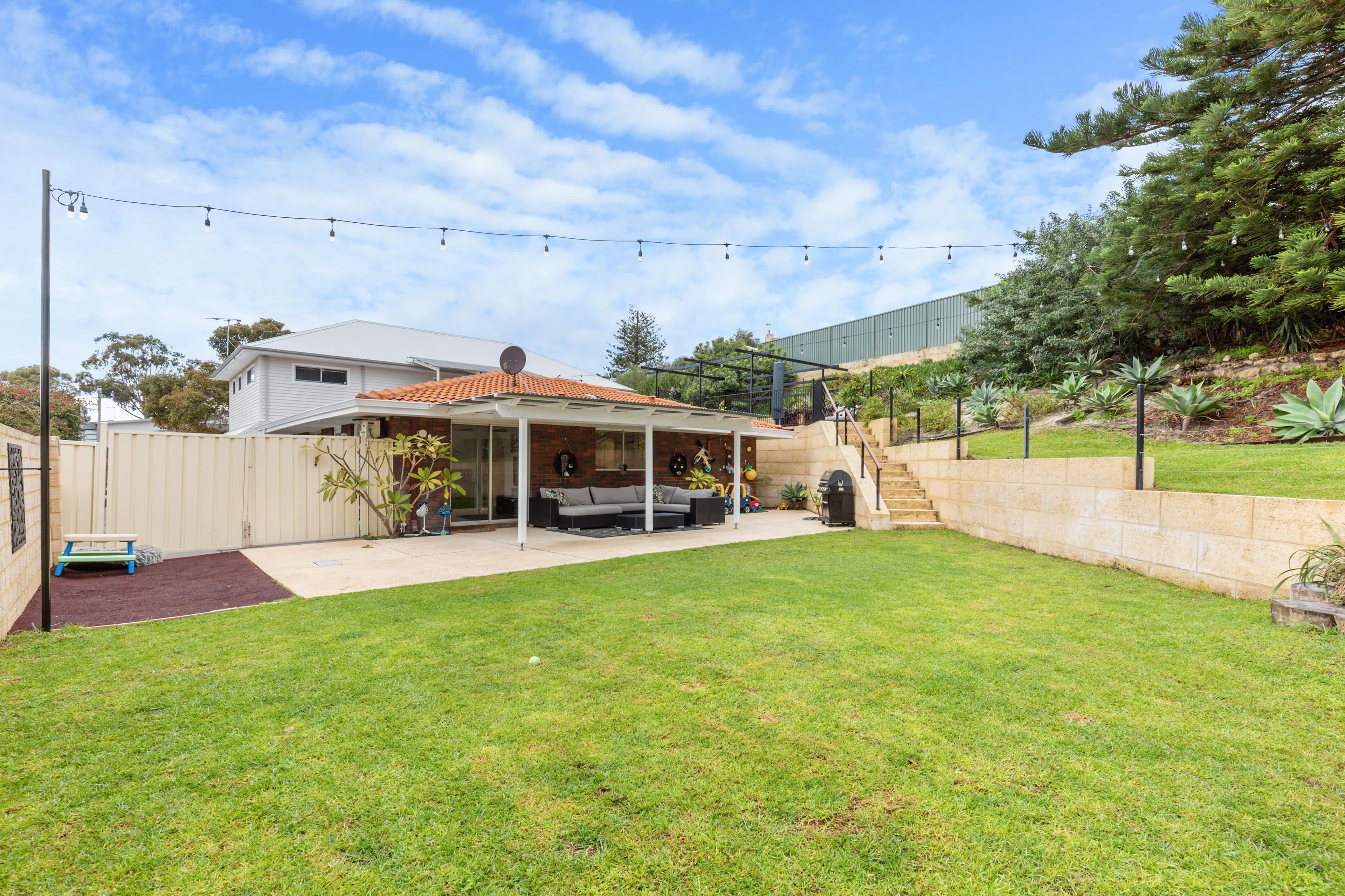 27B Hood Terrace, Sorrento WA 6020, Sorrento - Image 1