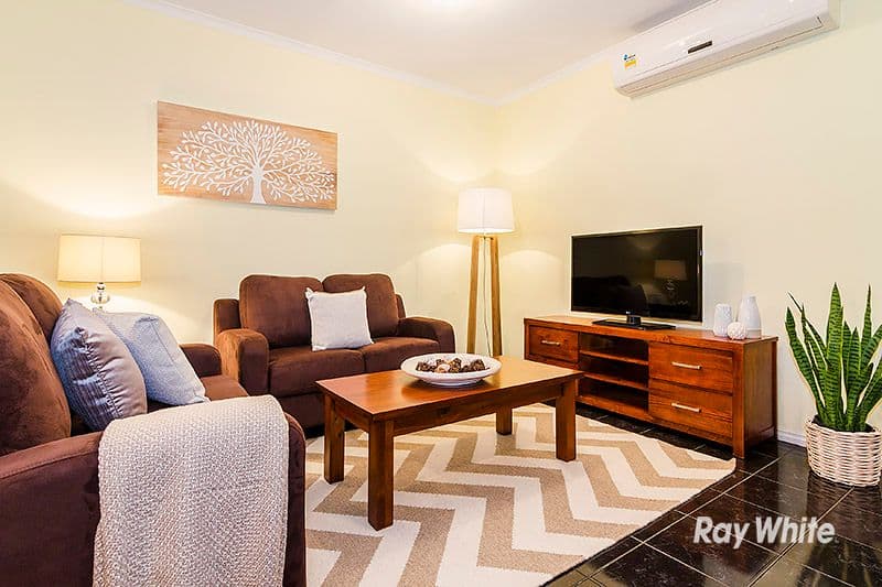 4 Hayes Road, Hampton Park VIC 3976, Hampton Park - Thumbnail 4