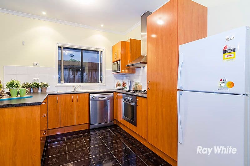 4 Hayes Road, Hampton Park VIC 3976, Hampton Park - Thumbnail 5