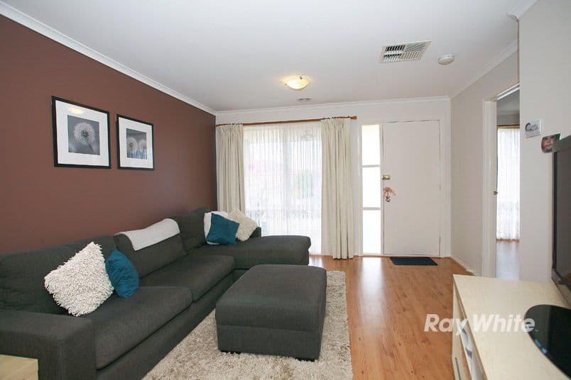48 Merribah Way, CRANBOURNE VIC 3977, Cranbourne West - Thumbnail 2