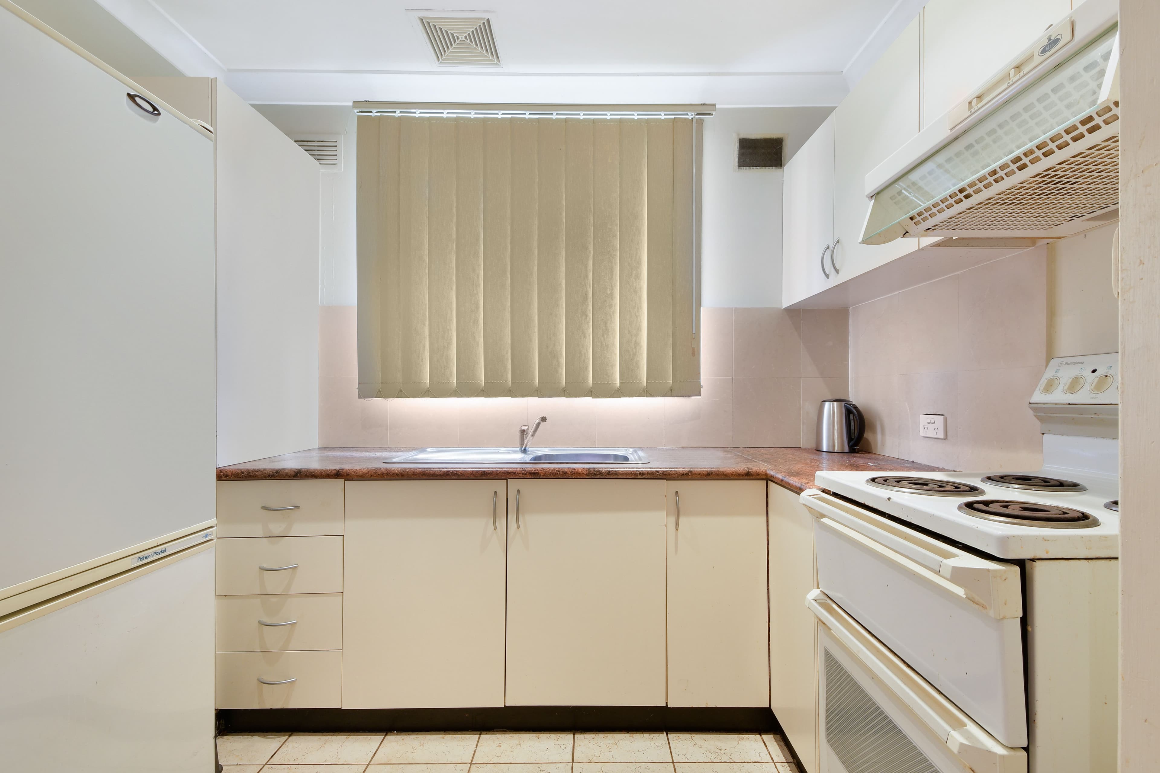 10 Blackwood Crescent, Macquarie Fields - Thumbnail 3