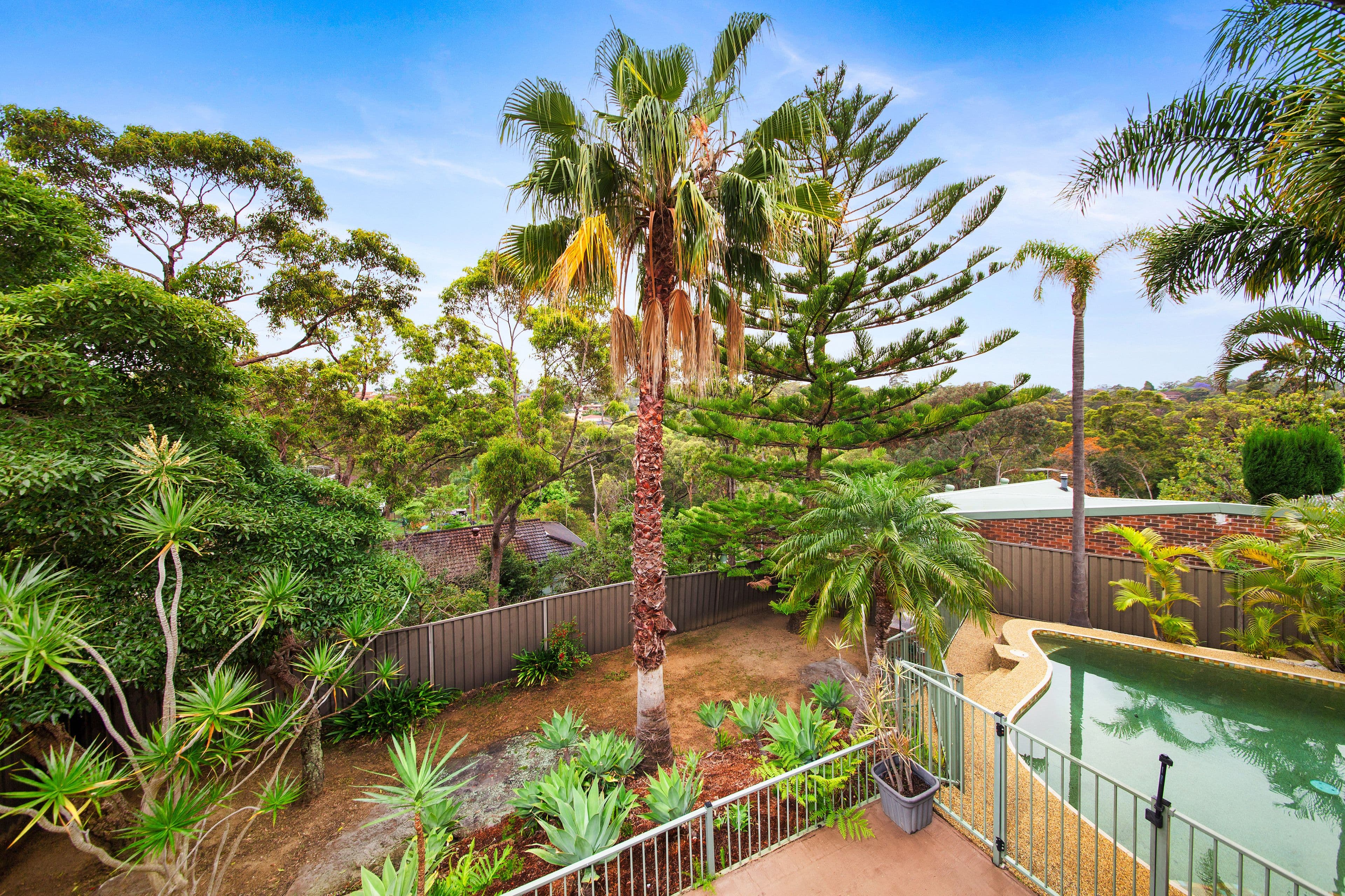 111 Blaxland Drive, Illawong - Image 1