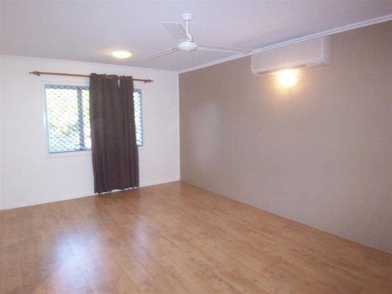 21  Sheffield Street, GULLIVER QLD 4812, Gulliver - Thumbnail 2