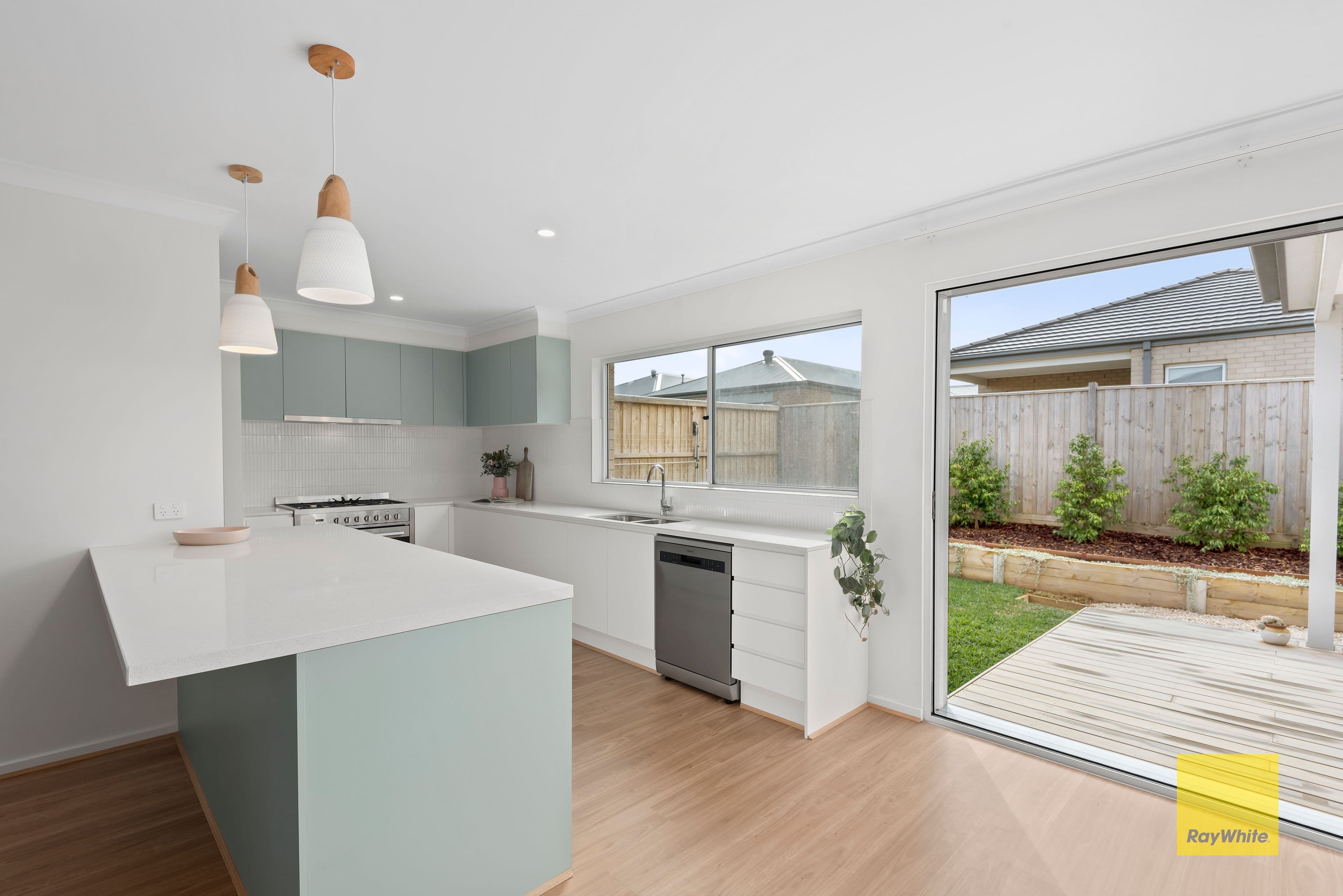 32 Garfield Drive, Armstrong Creek VIC 3217, Armstrong Creek - Thumbnail 7
