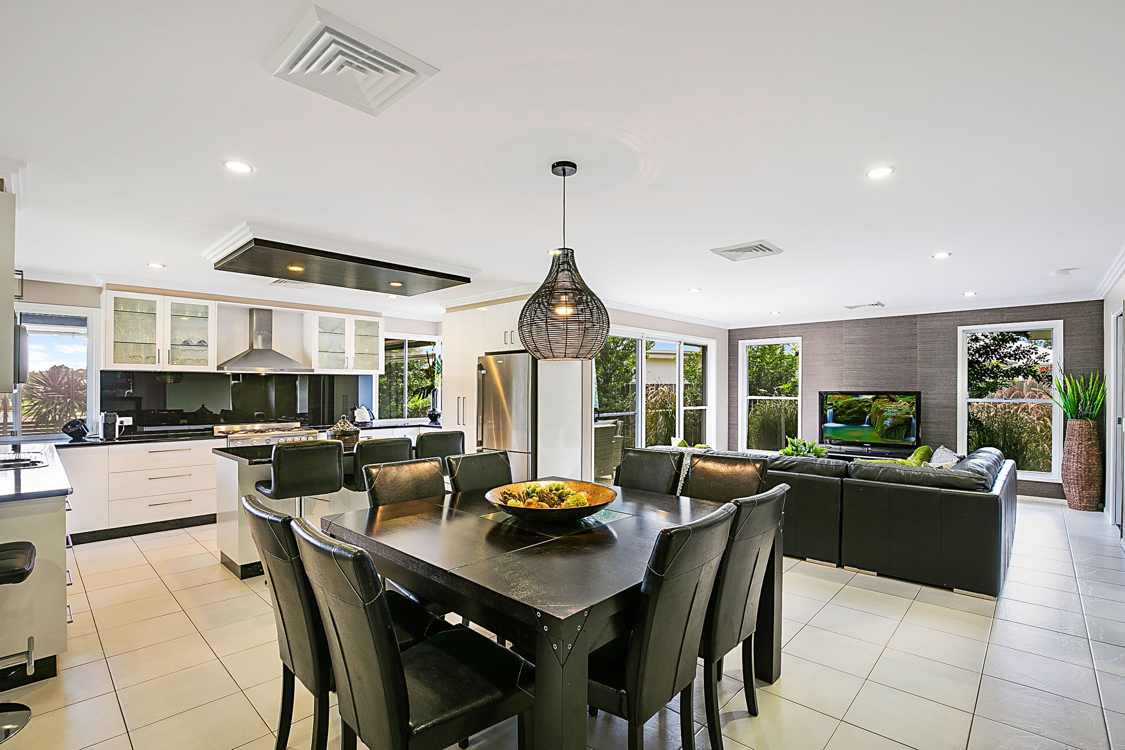 20 Beardsworth Court, Middle Ridge QLD 4350, Middle Ridge - Thumbnail 3