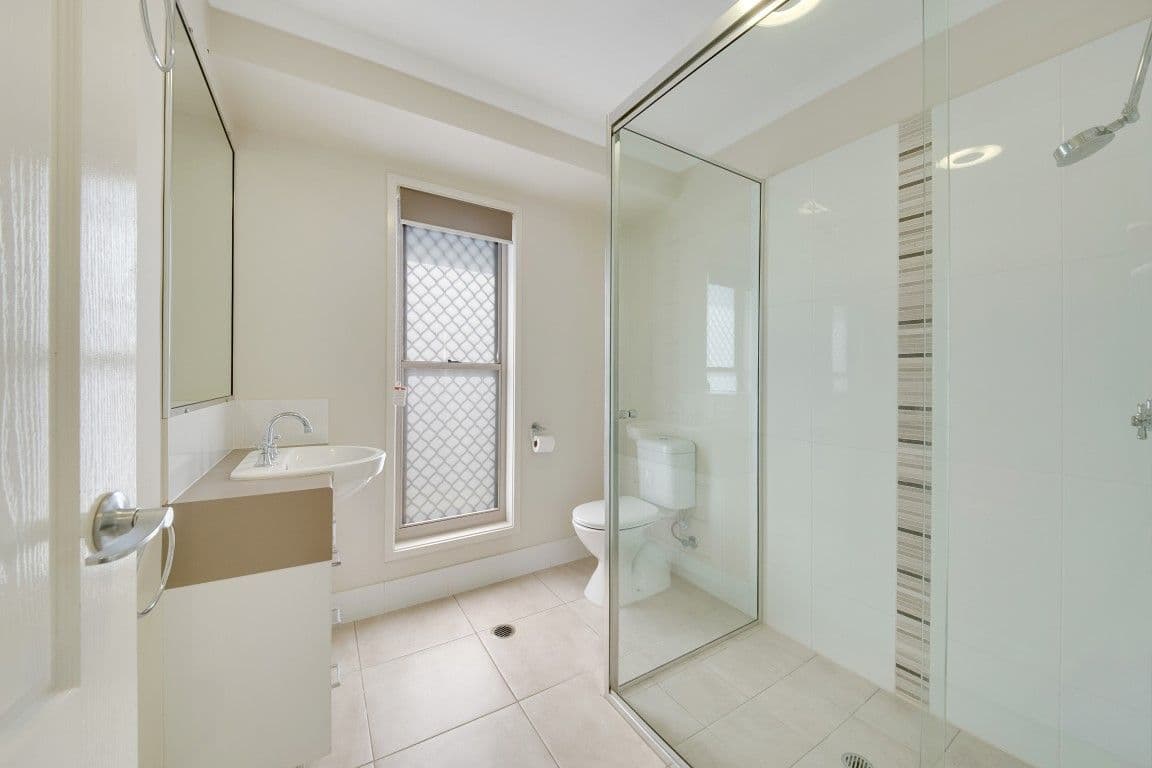 29 Bottlebrush Drive, Kirkwood QLD 4680, Kirkwood - Thumbnail 6
