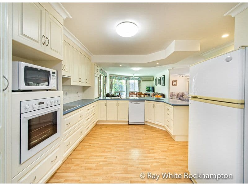 3 Fairfield Avenue, Norman Gardens QLD 4701, Norman Gardens - Thumbnail 7