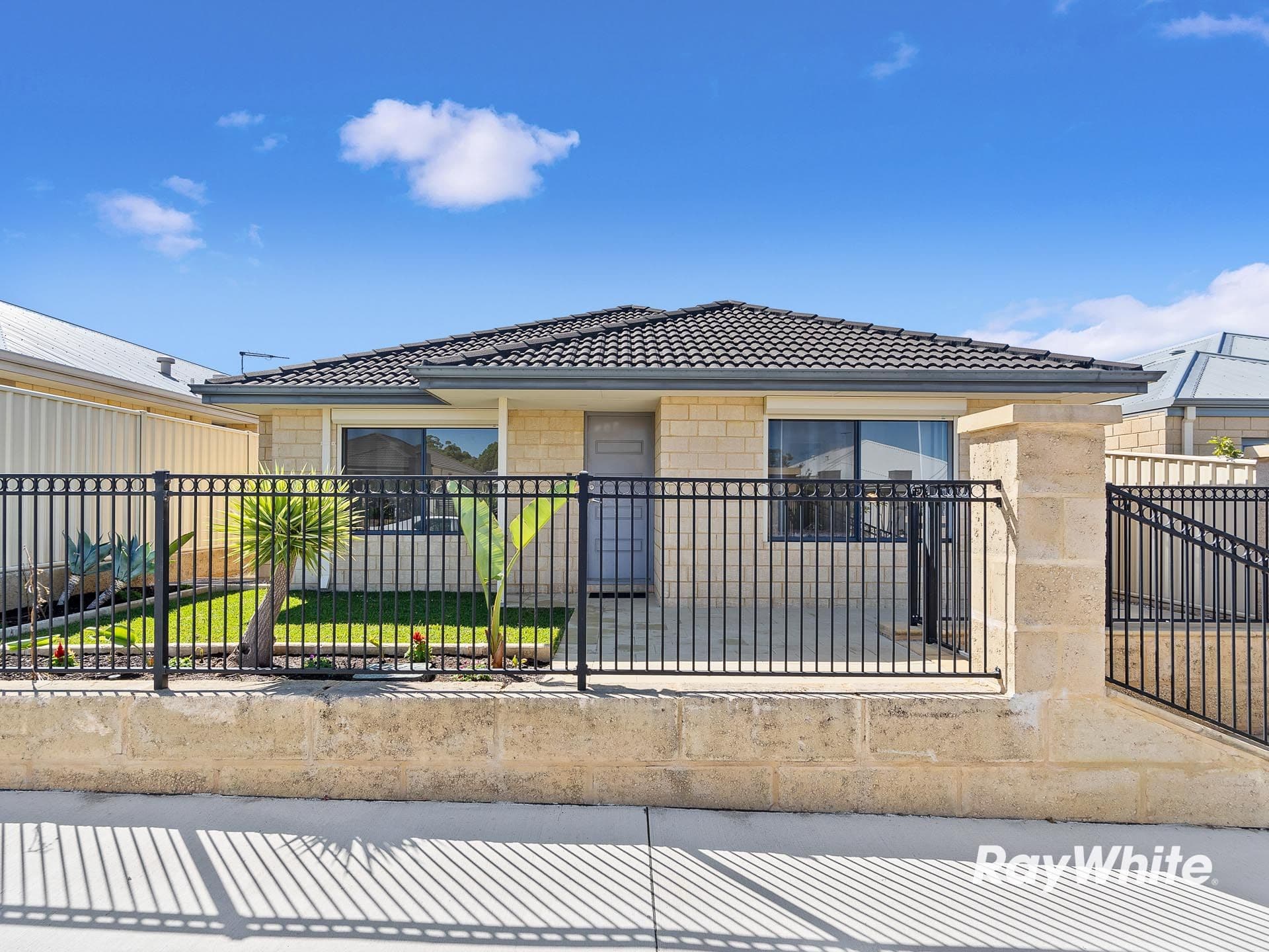 9 Payanna Grange, Lakelands WA 6180, Lakelands - Image 1