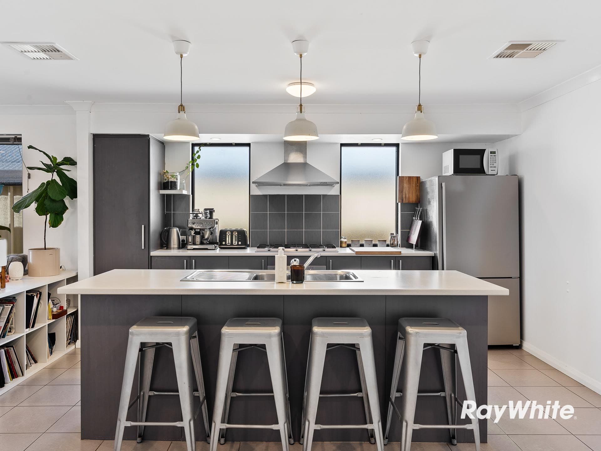 9 Payanna Grange, Lakelands WA 6180, Lakelands - Thumbnail 3