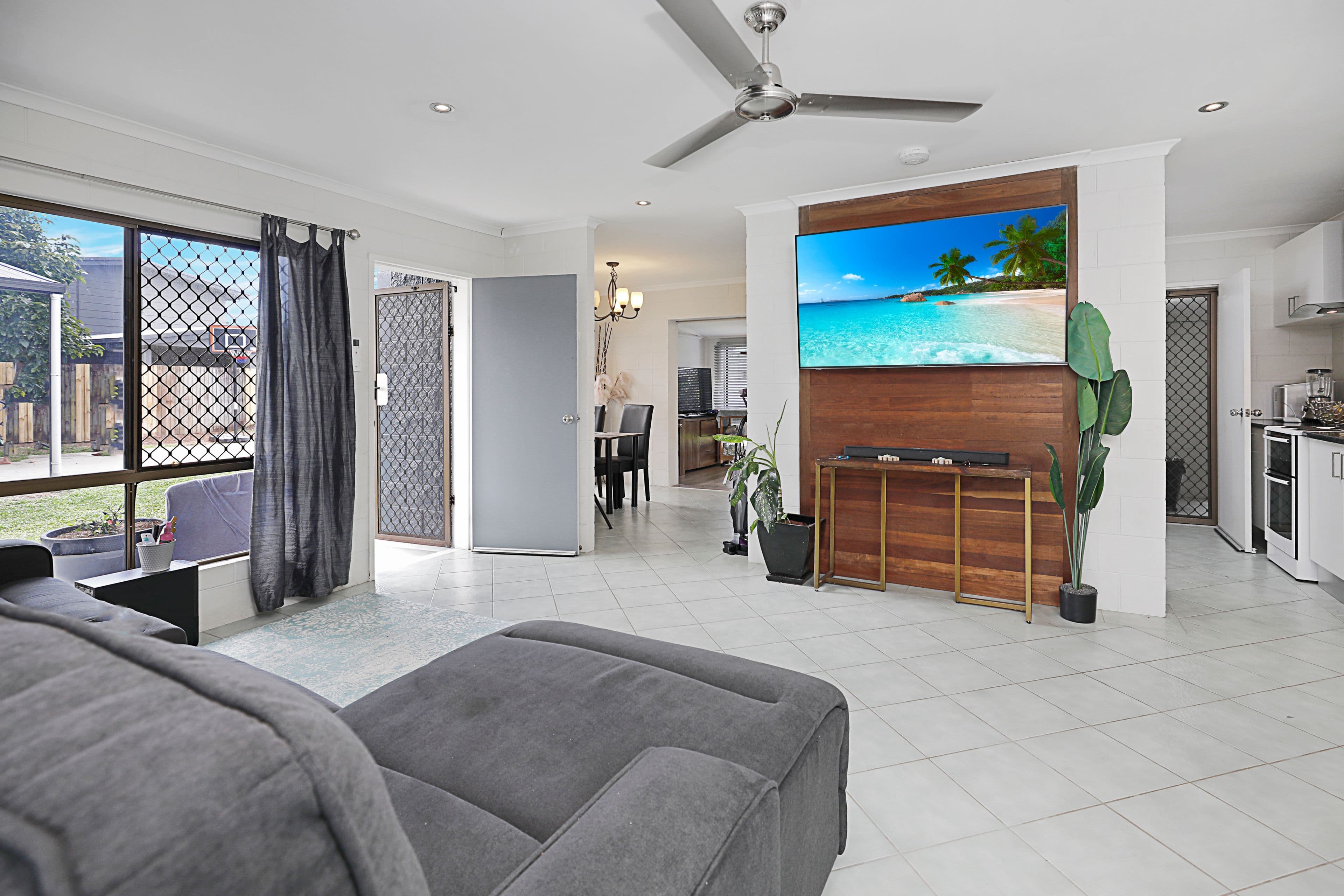 9 Pepperina Street, Mooroobool QLD 4870, Mooroobool - Thumbnail 4