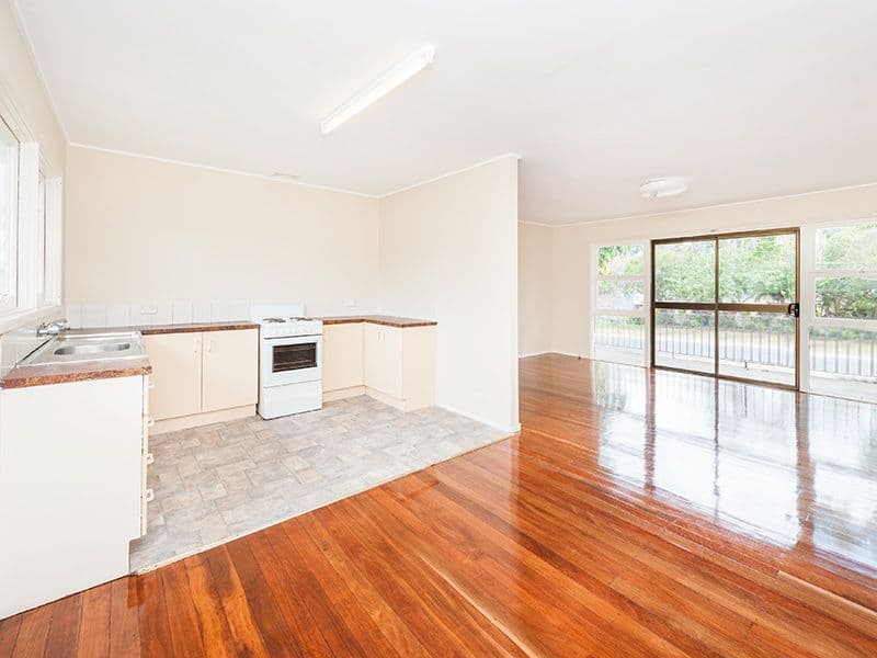 13 Brownvale Street, Logan Central QLD 4114, Logan Central - Thumbnail 4