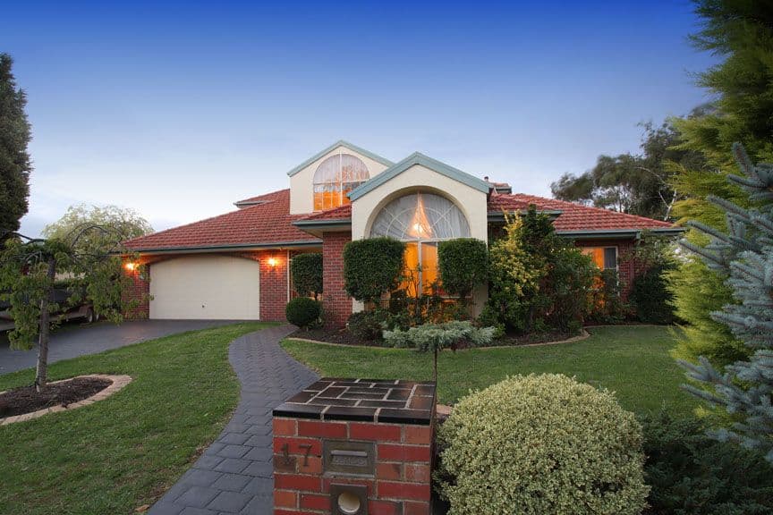 17 Jeanbart Court, WANTIRNA SOUTH VIC 3152, Wantirna South - Image 1