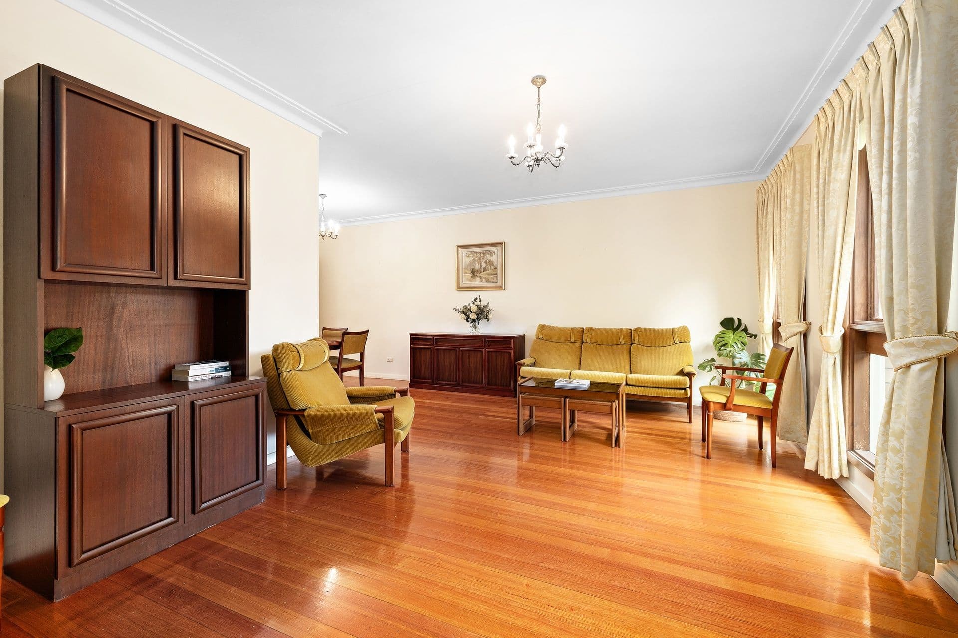 2 Josephine Avenue, Mount Waverley VIC 3149, Mount Waverley - Thumbnail 3