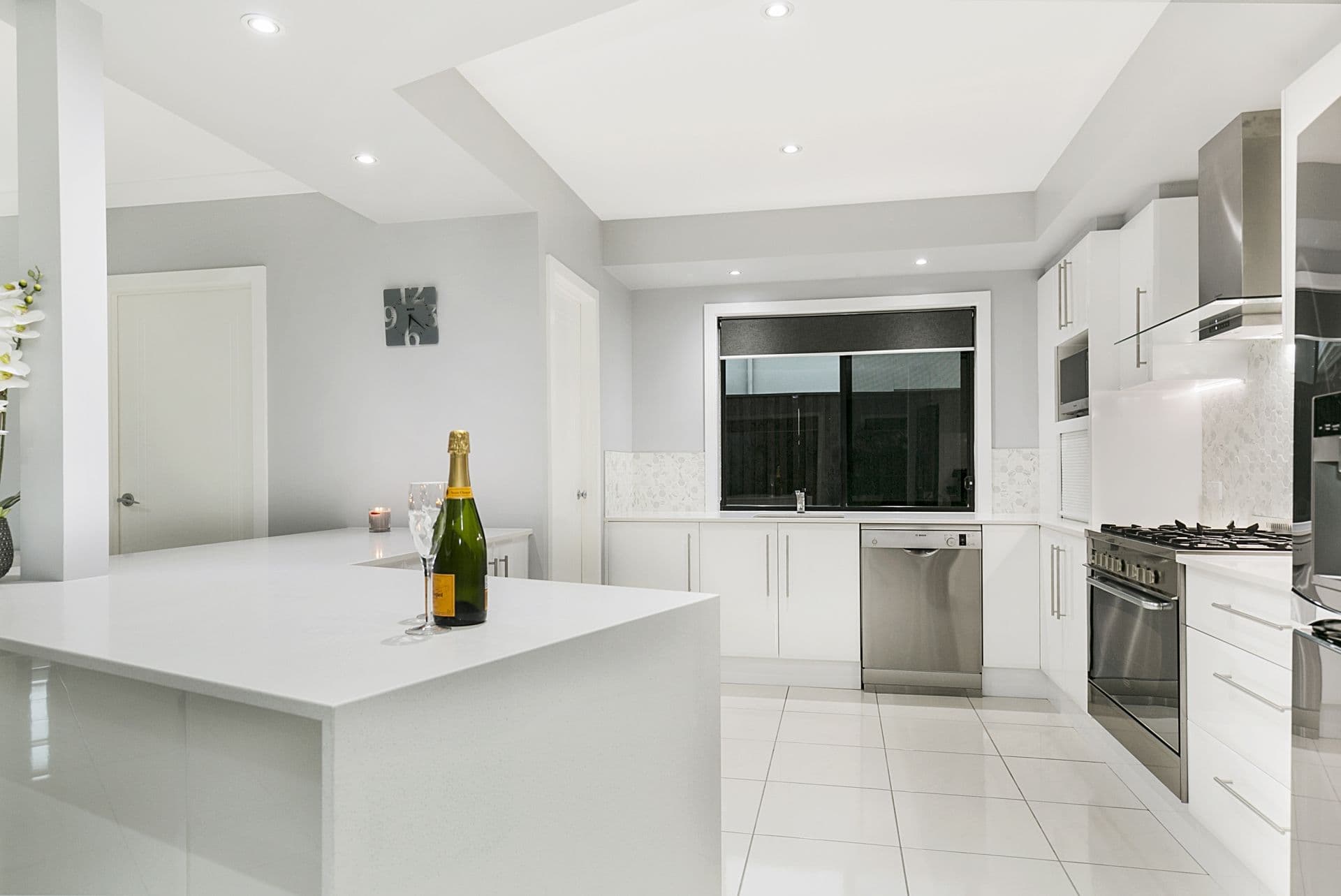 12 Nicklaus Parade, North Lakes QLD 4509, North Lakes - Thumbnail 6