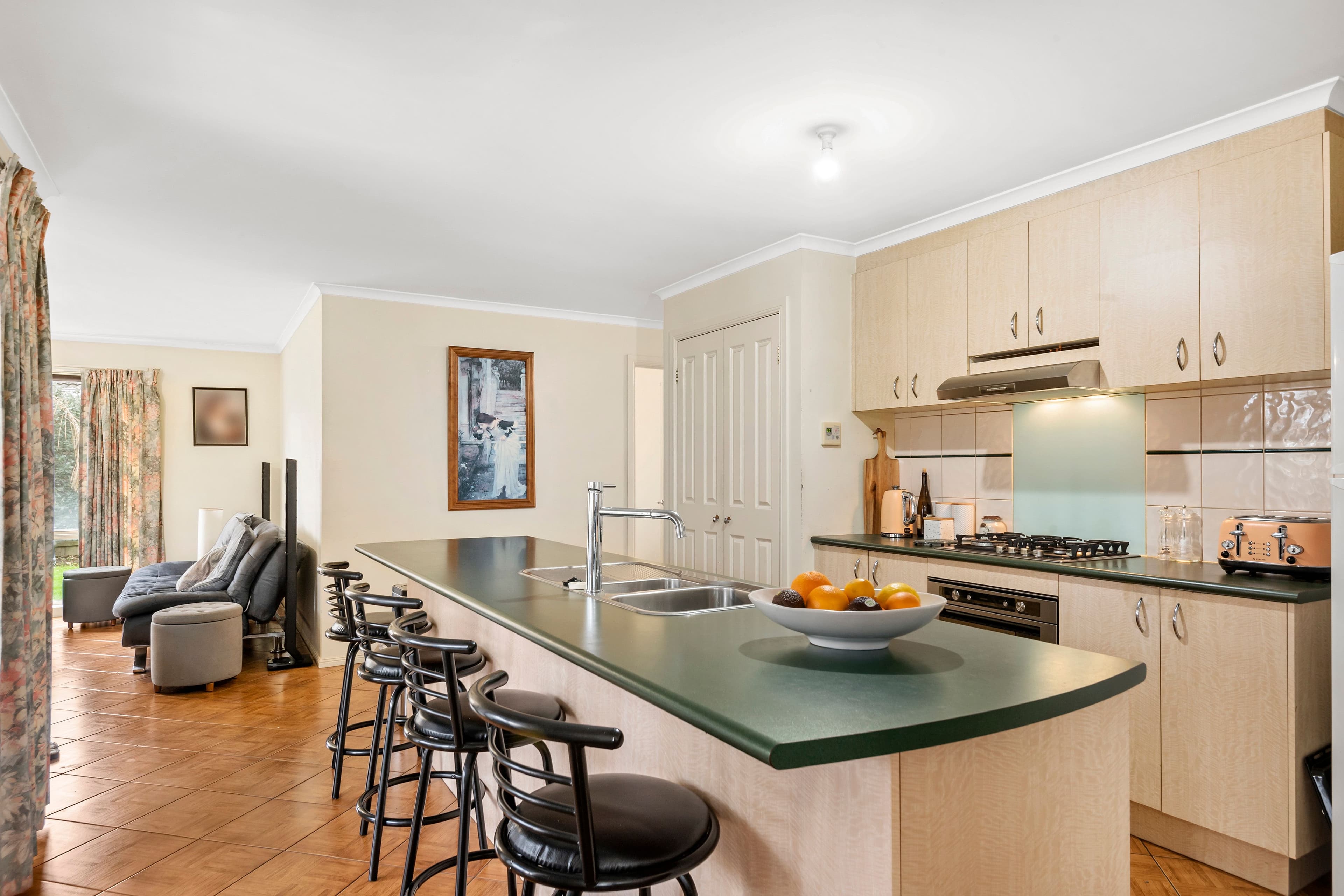69 Seebeck Drive, Narre Warren South VIC 3805, Narre Warren South - Thumbnail 4