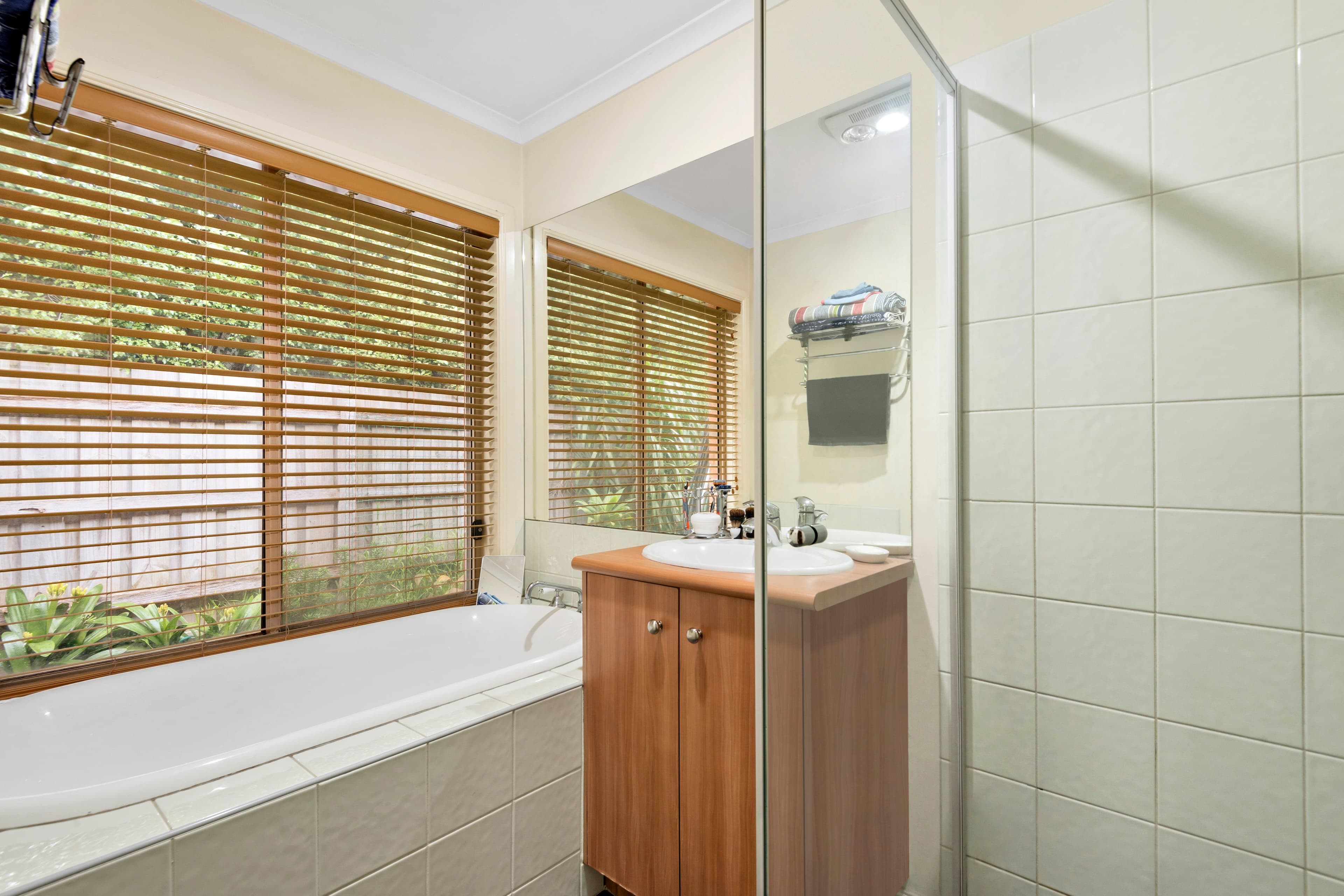 69 Seebeck Drive, Narre Warren South VIC 3805, Narre Warren South - Thumbnail 7