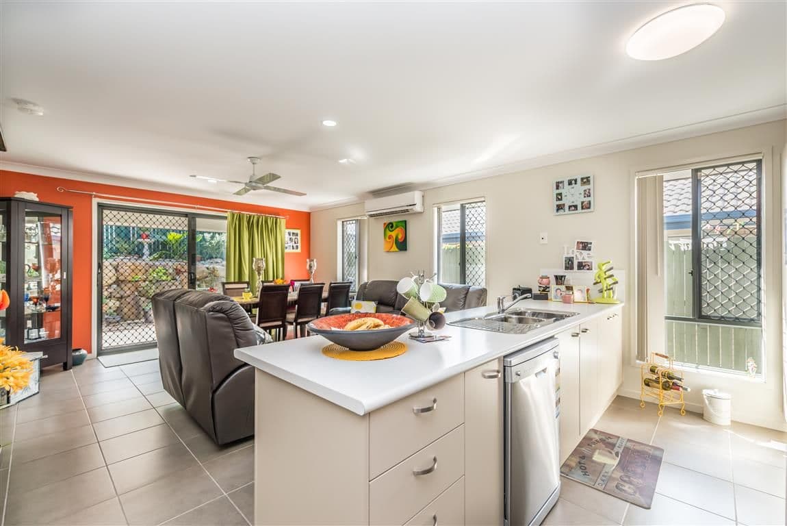 42 Bellagio Crescent, COOMERA QLD 4209, Coomera - Thumbnail 2