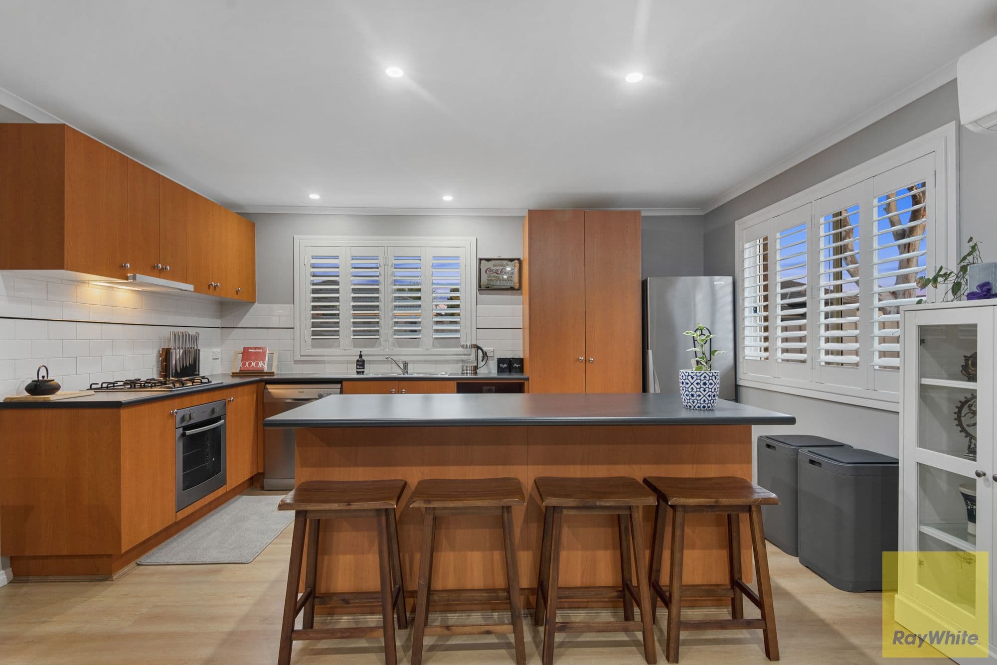 8 Hollows Circuit, Tarneit VIC 3029, Tarneit - Thumbnail 8