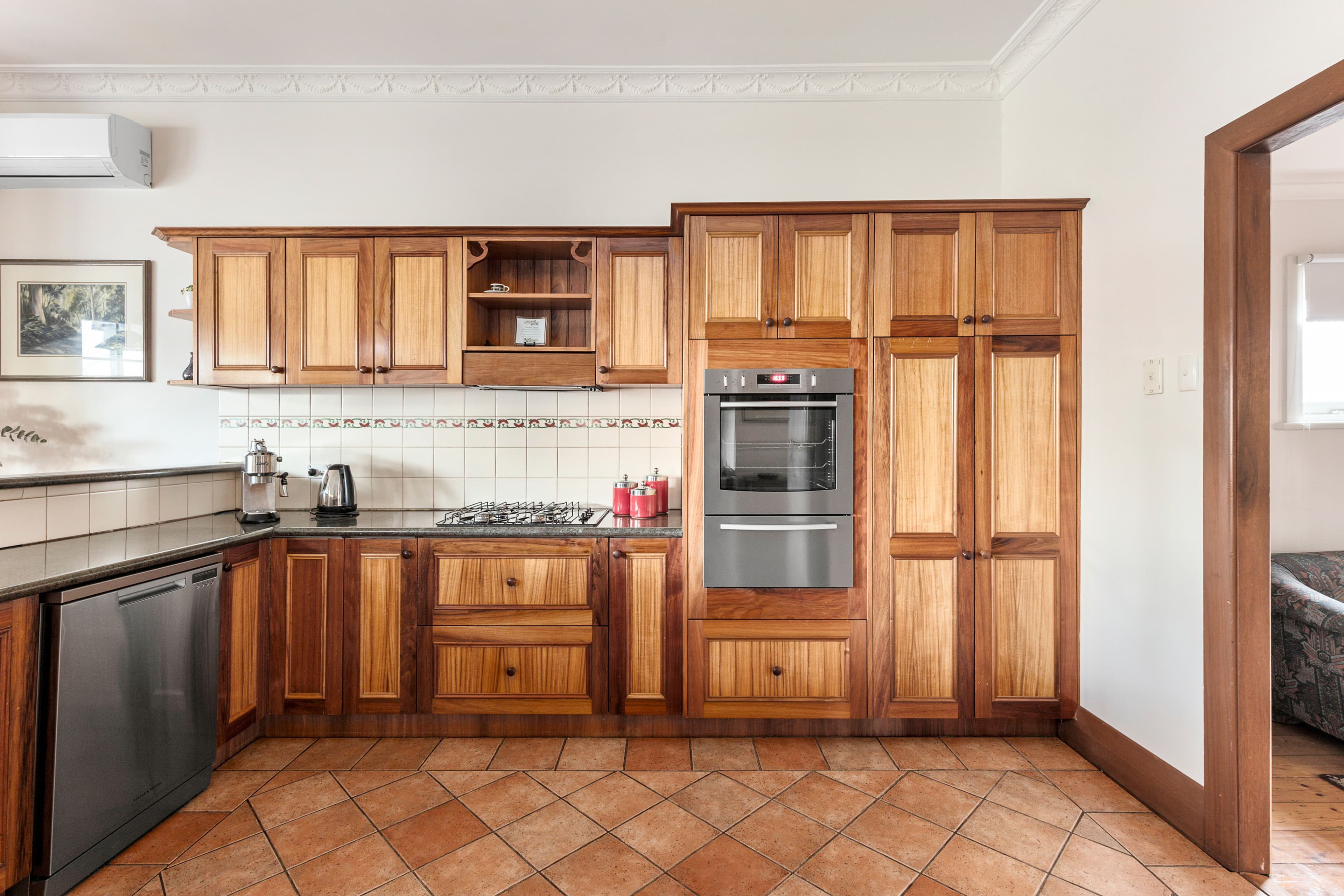 22 Civic Parade, Seaholme VIC 3018, Seaholme - Thumbnail 6