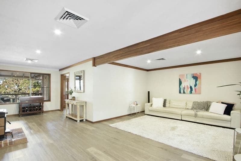 563 Hawkesbury Road, Winmalee - Image 1