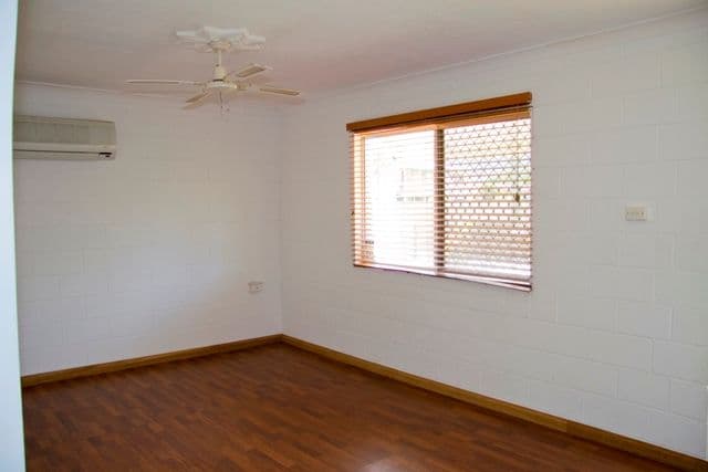 42 Gladys Street, KELSO QLD 4815, Kelso - Thumbnail 6