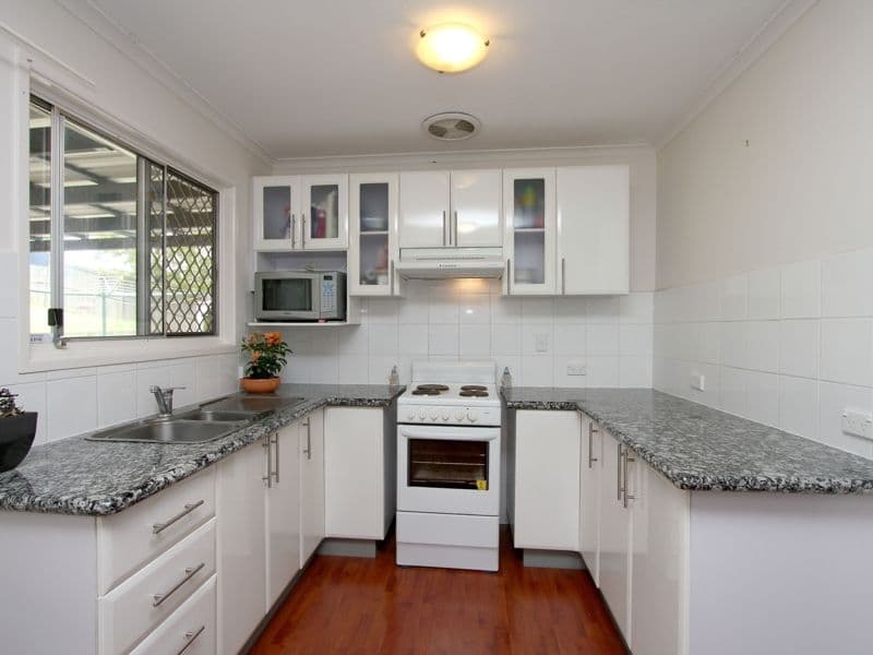 29 Strathallen Drive, BORONIA HEIGHTS QLD 4124, Boronia Heights - Thumbnail 6