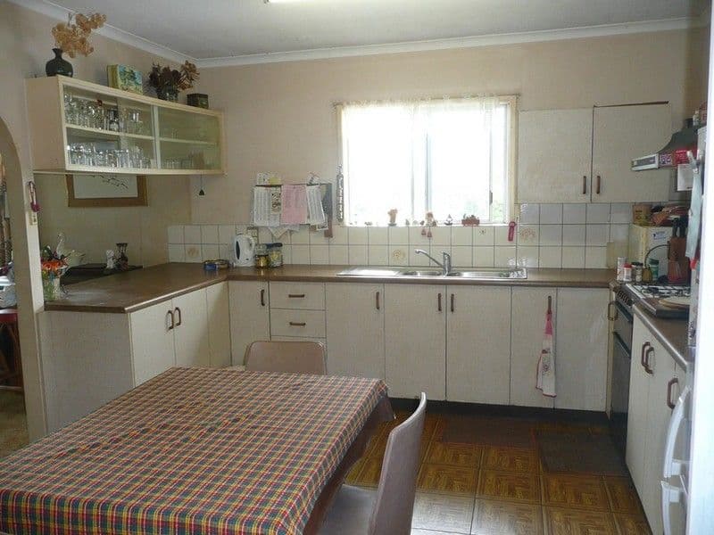 16 Girua Street, BLI BLI QLD 4560, Bli Bli - Thumbnail 2