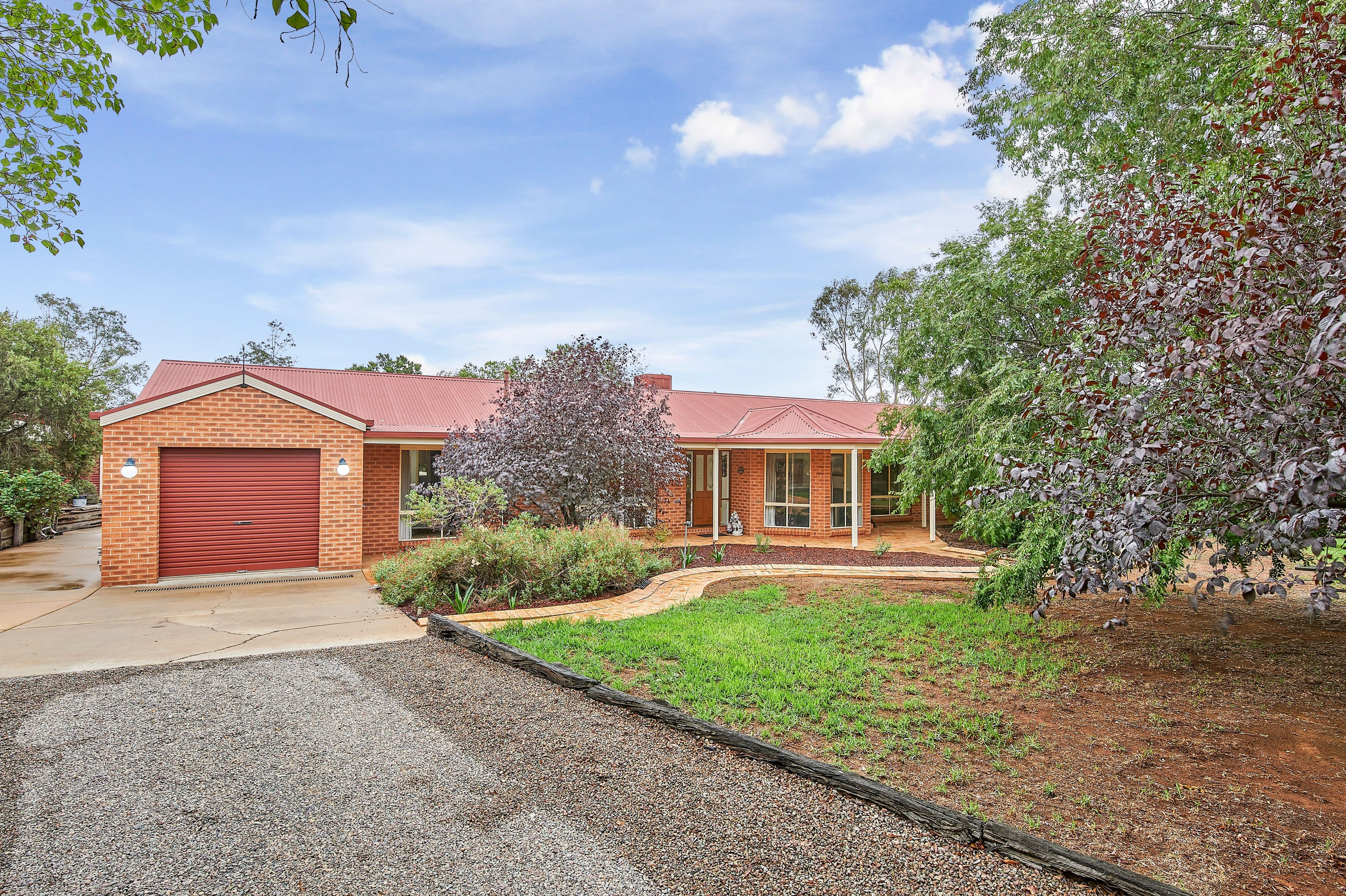 7 Smythe Road, Junee - Image 1