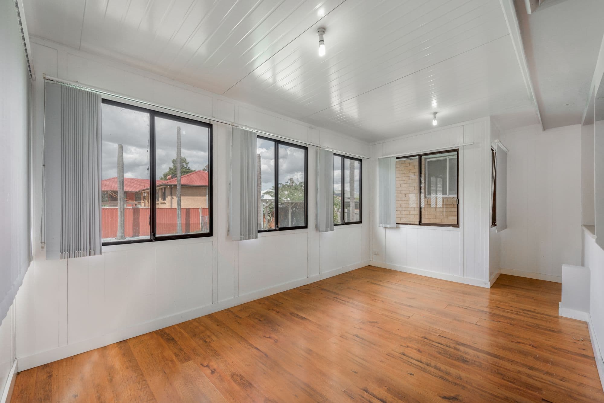 4 Tandara Avenue, Bradbury NSW 2560, Bradbury - Thumbnail 6