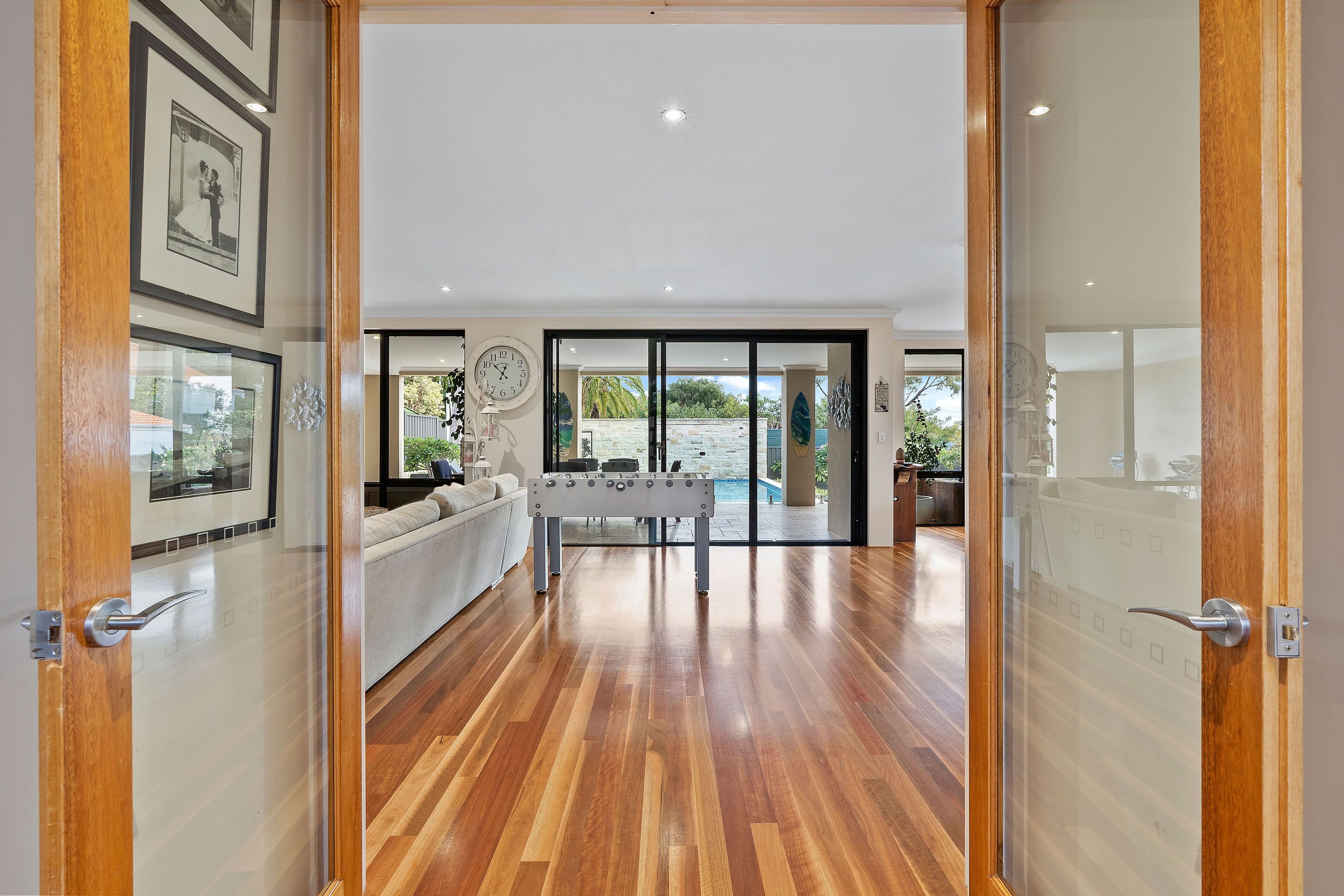 11 Hovea Avenue, Sorrento WA 6020, Sorrento - Thumbnail 7