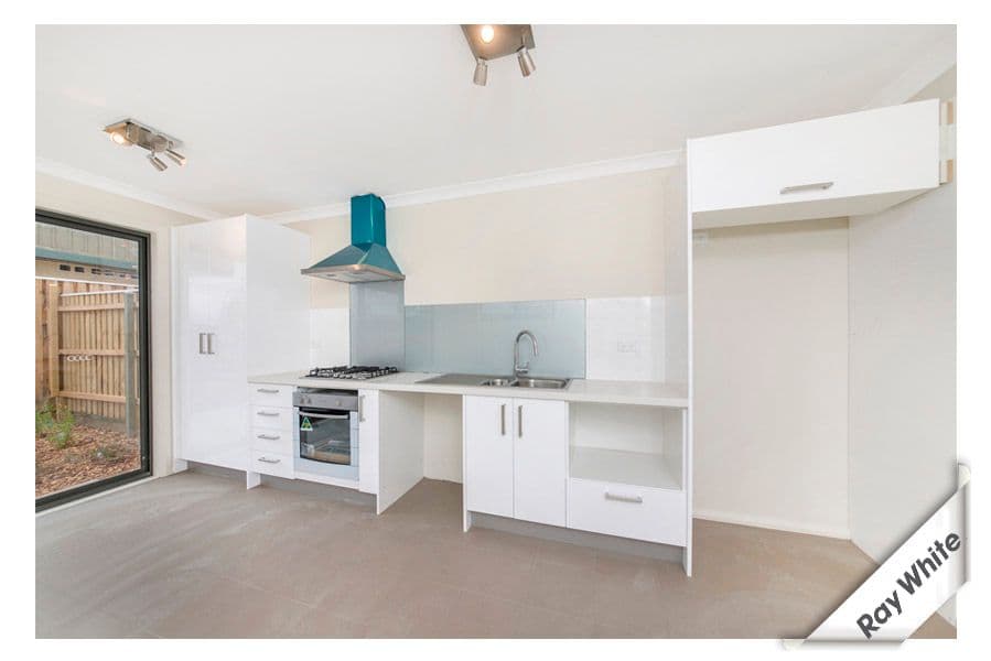 54 Lorn Road, QUEANBEYAN NSW 2620, Queanbeyan - Thumbnail 4
