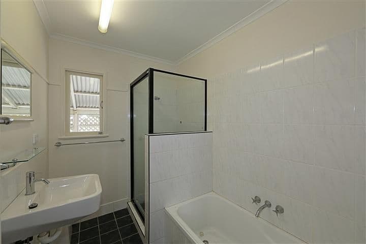 91 Peatey Street, KEPNOCK QLD 4670, Kepnock - Thumbnail 5
