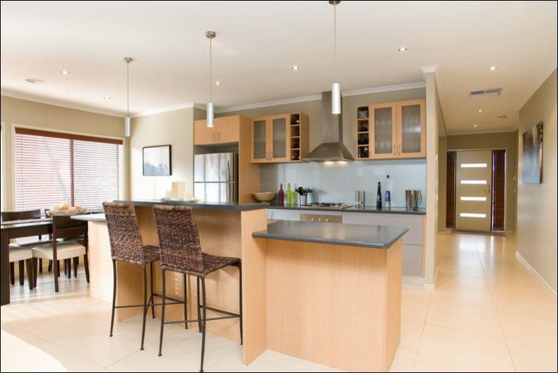 15 Coldstream Avenue, EPPING VIC 3076, Epping - Thumbnail 2
