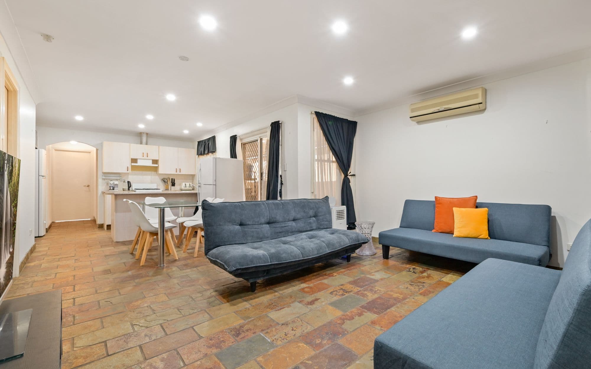 22b Kenny Close, St Helens Park NSW 2560, St Helens Park - Thumbnail 4
